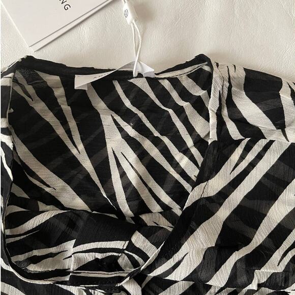 New ANINE BING 100% Silk Arrow Shirt in Cream Zebra Women's Size L - Picture 12 of 14